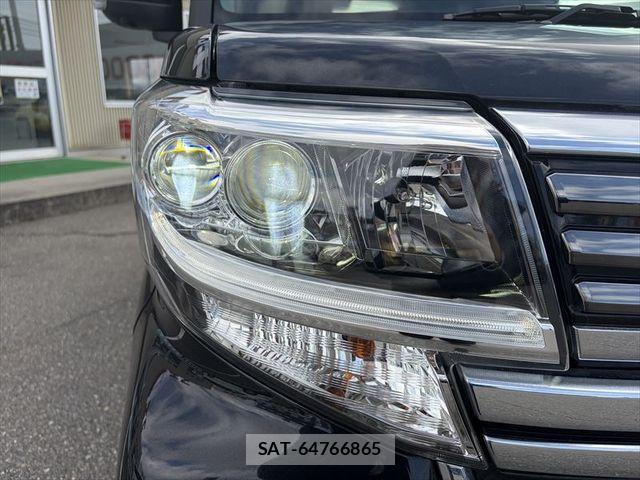 Daihatsu TANTO CUSTOM 2019-01 5880807-3