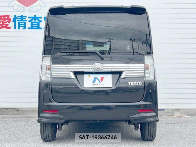 Daihatsu TANTO CUSTOM 2017-04 6021055-15