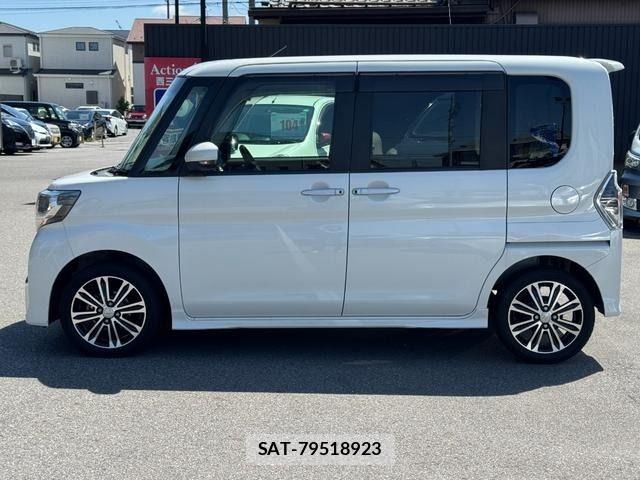 Daihatsu TANTO CUSTOM 2018-02 6021023-2