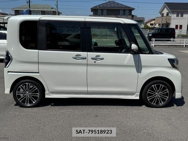 Daihatsu TANTO CUSTOM 2018-02 6021023-4