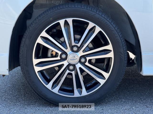 Daihatsu TANTO CUSTOM 2018-02 6021023-5
