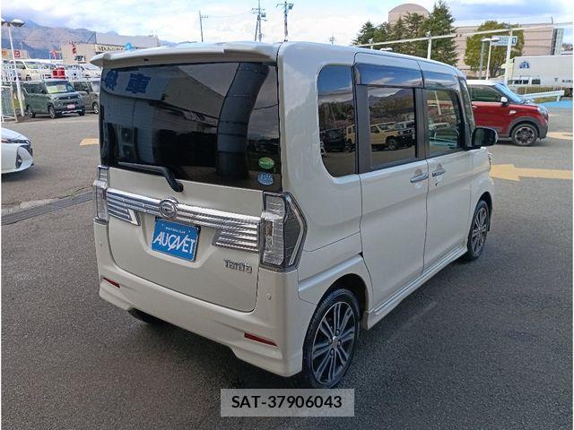 Daihatsu TANTO CUSTOM 2017-01 6021031-1