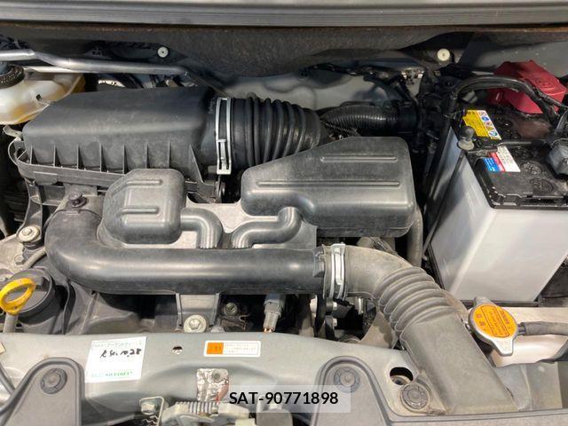 Daihatsu TANTO CUSTOM 2019-11 6220346-17