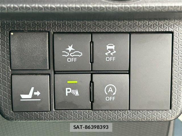 Daihatsu TANTO CUSTOM 2022-07 6247916-26