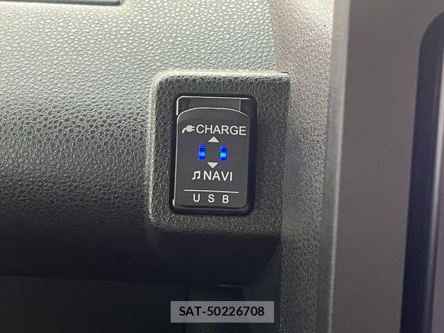 Daihatsu TANTO CUSTOM 2022-12 6247914-11
