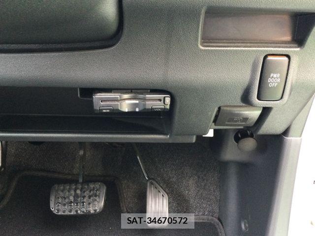 Daihatsu TANTO CUSTOM 2011-07 6547087-11