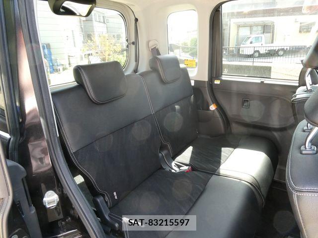 Daihatsu TANTO CUSTOM 2018-09 6615211-13