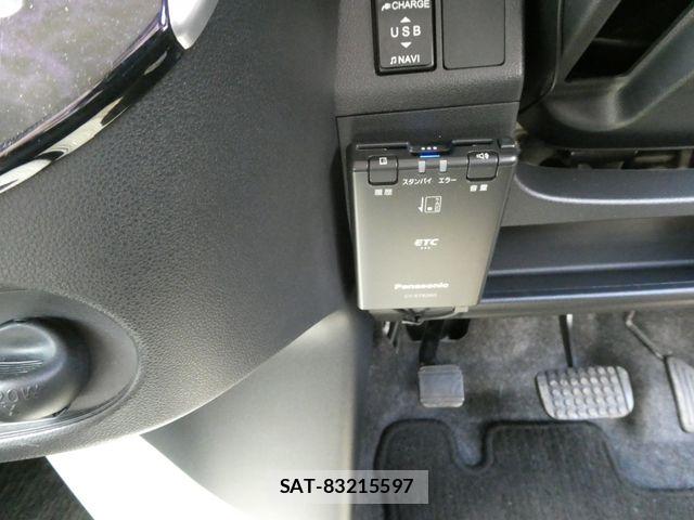 Daihatsu TANTO CUSTOM 2018-09 6615211-18