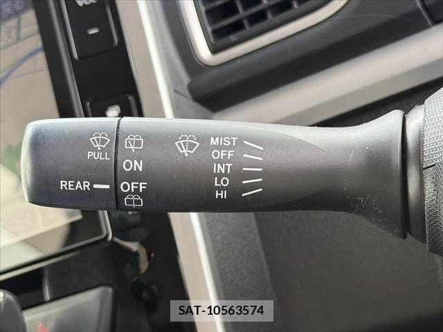 Daihatsu TANTO CUSTOM 2015-05 6642721-27