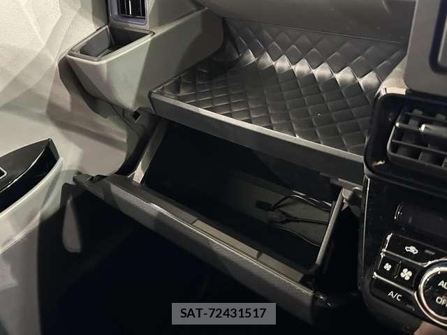 Daihatsu TANTO CUSTOM 2020-03 6642719-25