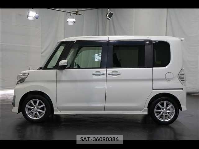 Daihatsu TANTO CUSTOM 2014-09 6673907-14