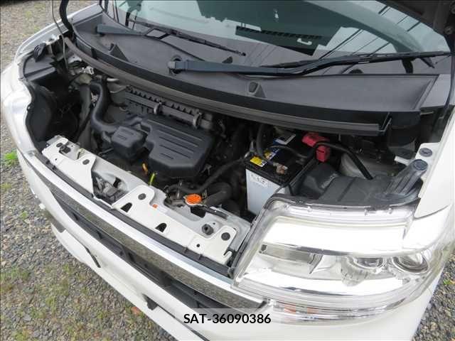 Daihatsu TANTO CUSTOM 2014-09 6673907-19