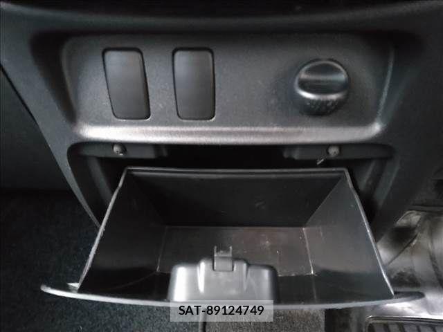 Daihatsu TANTO CUSTOM 2010-12 6673911-8