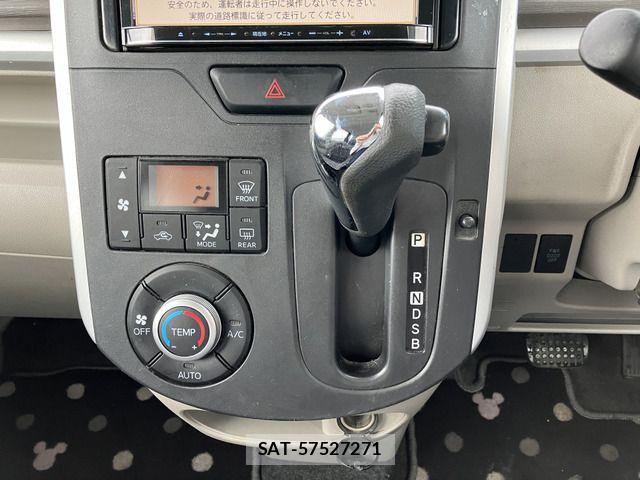 Daihatsu TANTO CUSTOM 2013-12 6678467-8