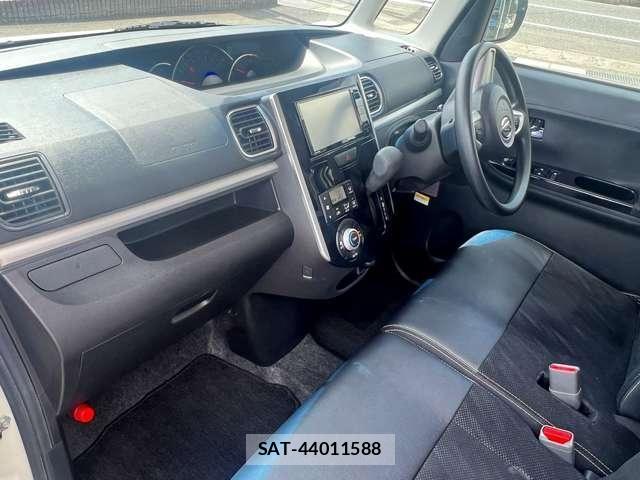 Daihatsu TANTO CUSTOM 2018-03 6678455-25