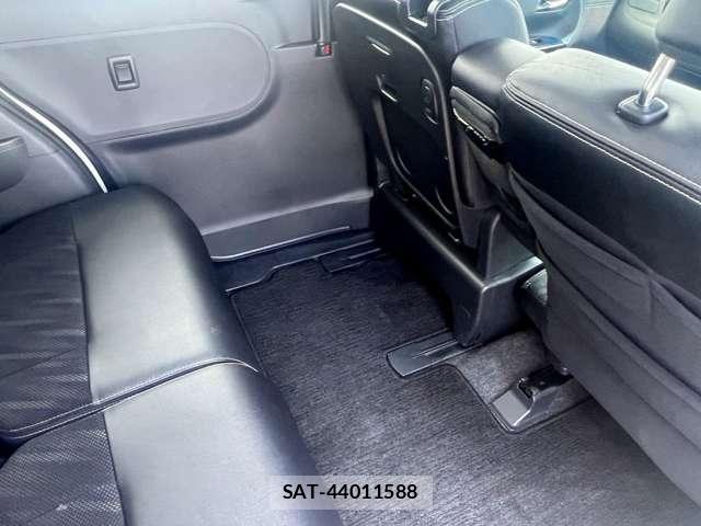 Daihatsu TANTO CUSTOM 2018-03 6678455-28