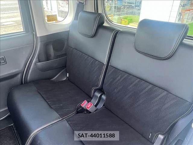 Daihatsu TANTO CUSTOM 2018-03 6678455-6
