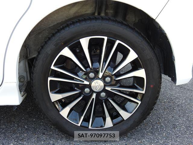 Daihatsu TANTO CUSTOM 2019-10 6678454-25