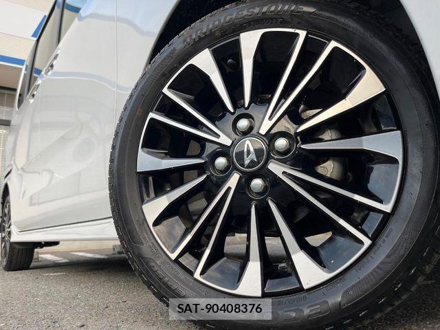 Daihatsu TANTO CUSTOM 2022-12 6678442-12
