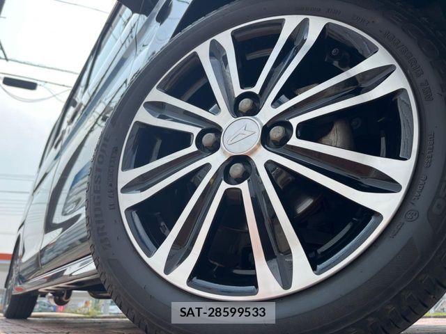 Daihatsu TANTO CUSTOM 2017-03 6691311-12