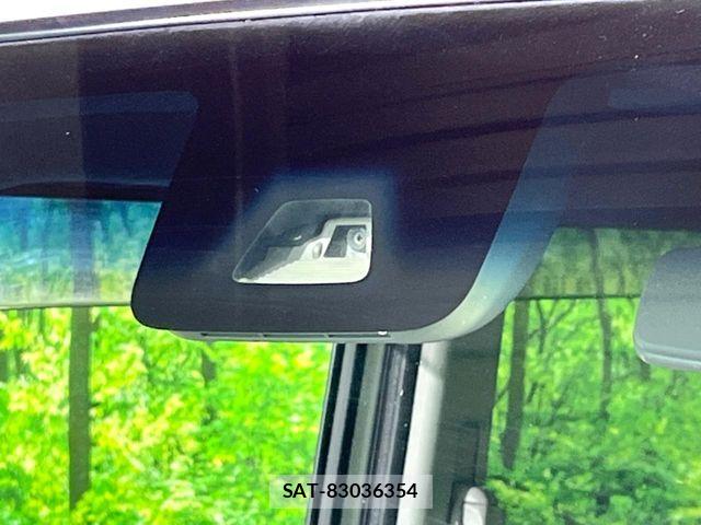 Daihatsu TANTO CUSTOM 2015-08 6717541-2