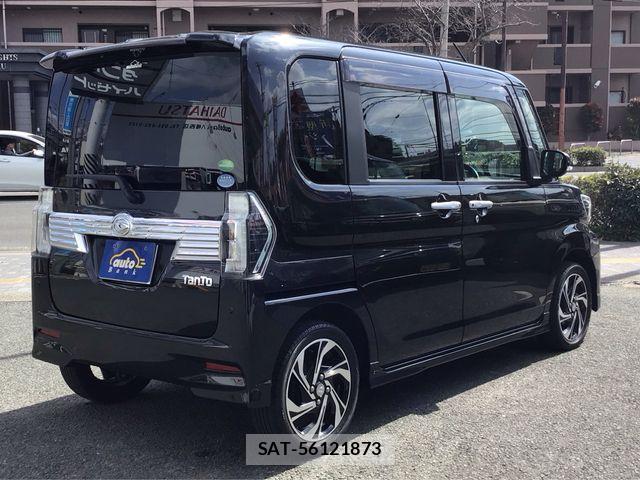 Daihatsu TANTO CUSTOM 2019-03 6717542-3