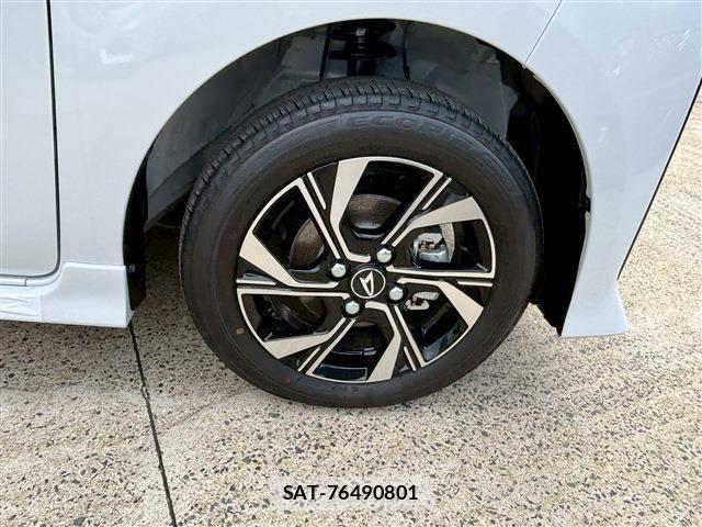 Daihatsu TANTO CUSTOM 2025-10 6753527-9