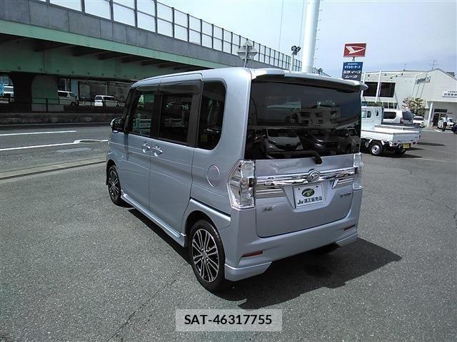 Daihatsu TANTO CUSTOM 2014-10 6753578-9