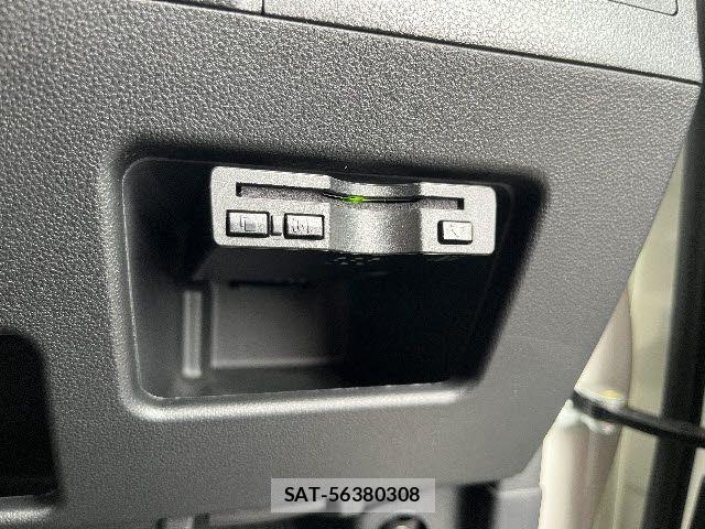 Daihatsu TANTO CUSTOM 2018-06 6753544-15