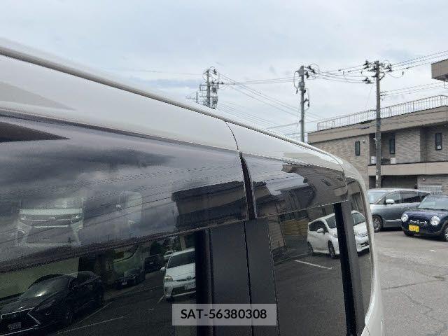 Daihatsu TANTO CUSTOM 2018-06 6753544-25