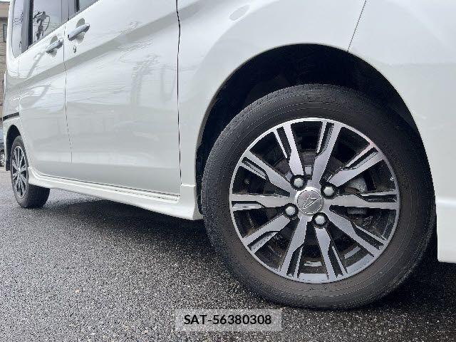 Daihatsu TANTO CUSTOM 2018-06 6753544-26