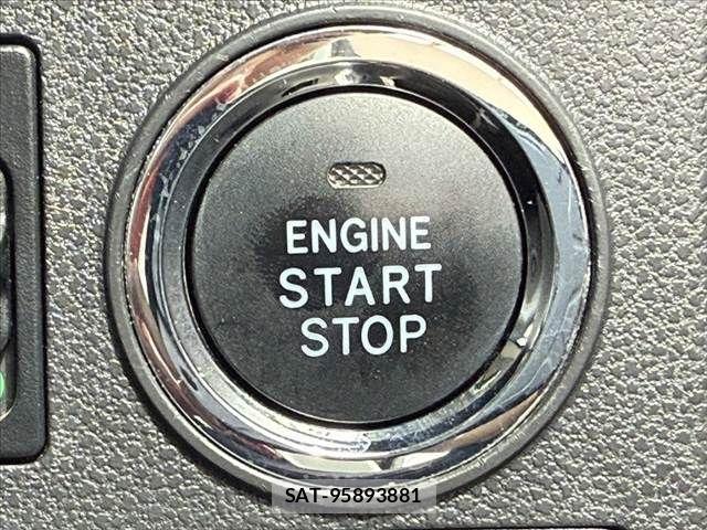 Daihatsu TANTO CUSTOM 2017-06 6753558-27