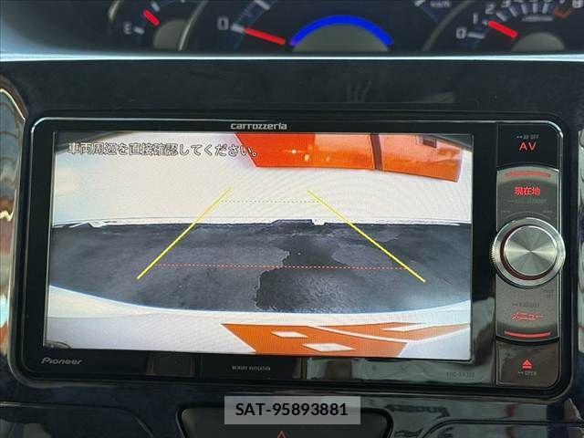 Daihatsu TANTO CUSTOM 2017-06 6753558-5