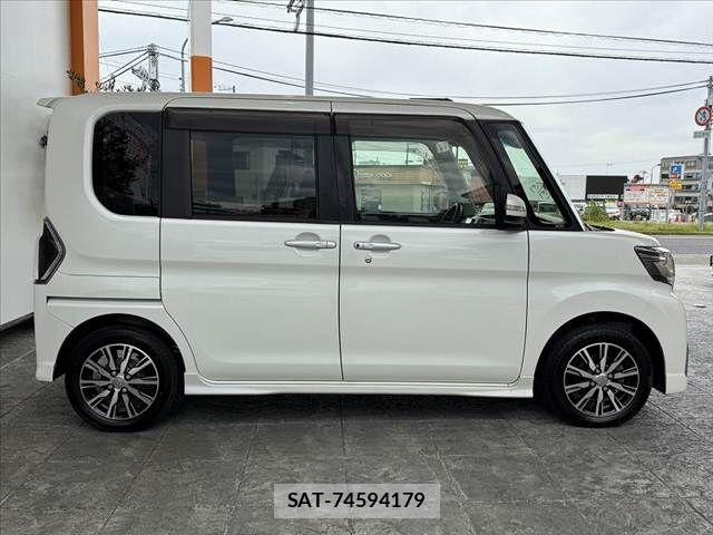 Daihatsu TANTO CUSTOM 2016-07 6753574-11