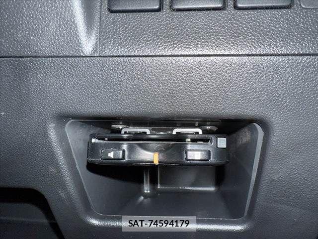 Daihatsu TANTO CUSTOM 2016-07 6753574-4