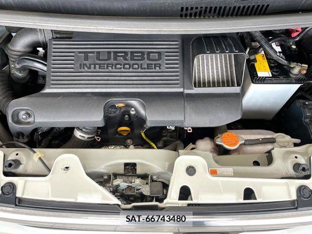 Daihatsu TANTO CUSTOM 2015-09 6753569-17