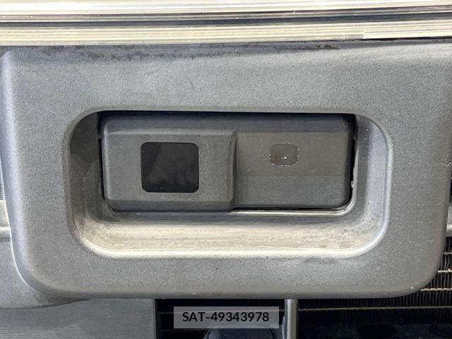 Daihatsu TANTO CUSTOM 2014-03 6817603-5