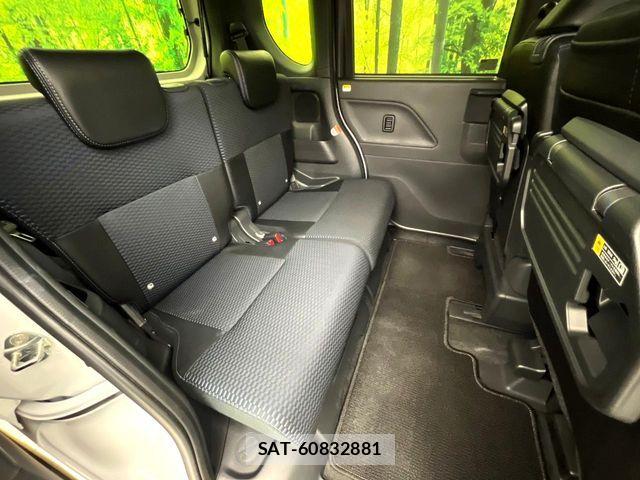 Daihatsu TANTO CUSTOM 2023-08 6817569-9