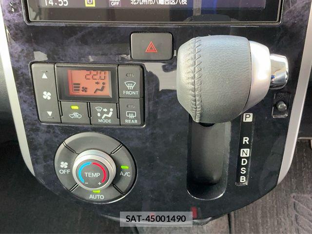 Daihatsu TANTO CUSTOM 2019-06 6817593-5