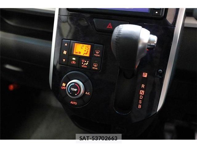 Daihatsu TANTO CUSTOM 2019-02 6817590-24