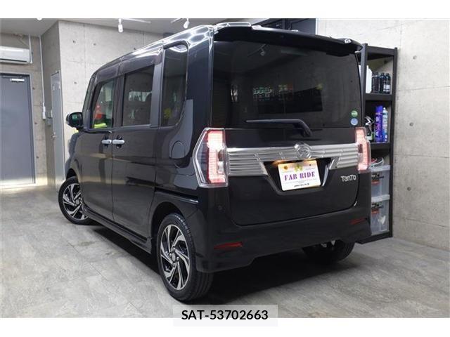 Daihatsu TANTO CUSTOM 2019-02 6817590-7