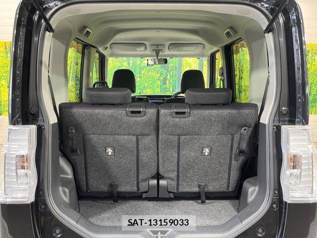 Daihatsu TANTO CUSTOM 2014-02 6817596-9