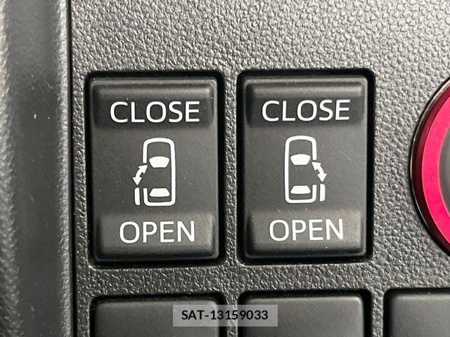 Daihatsu TANTO CUSTOM 2014-02 6817596-3