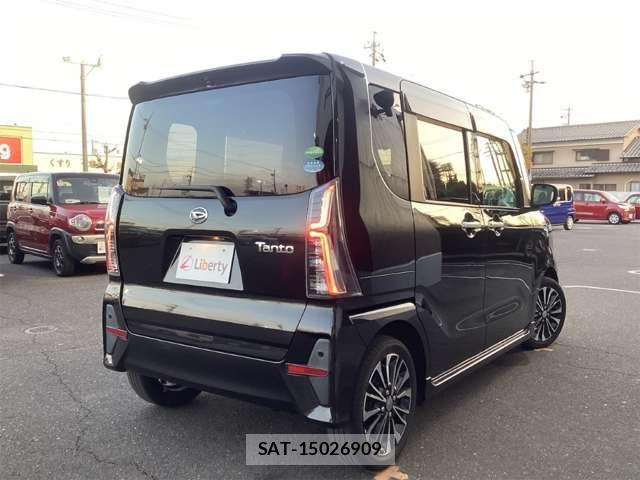 Daihatsu TANTO CUSTOM 2020-04 6914436-4
