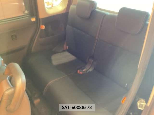 Daihatsu TANTO CUSTOM 2017-03 6914314-13
