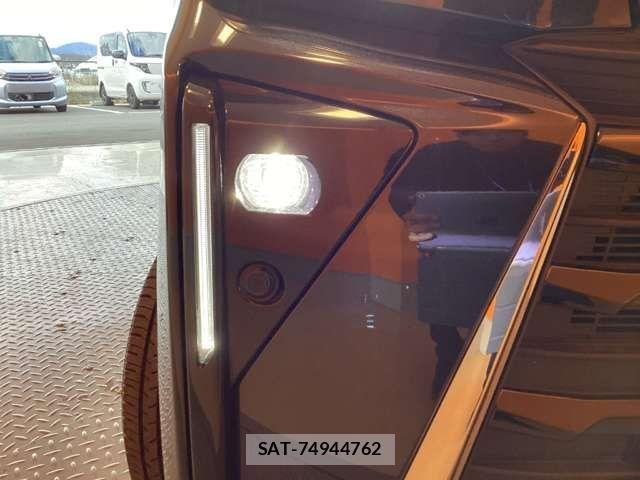 Daihatsu TANTO CUSTOM 2022-11 6914288-13