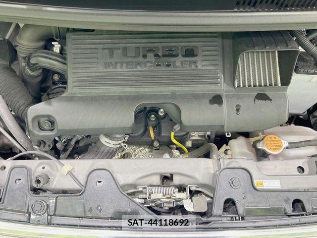 Daihatsu TANTO CUSTOM 2015-05 6914348-17