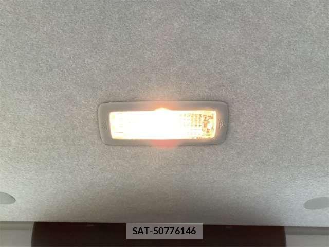 Daihatsu TANTO CUSTOM 2017-01 6914325-19