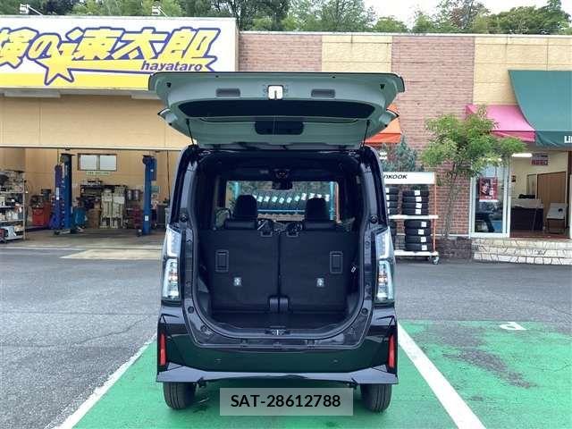 Daihatsu TANTO CUSTOM 2025-10 6914267-14