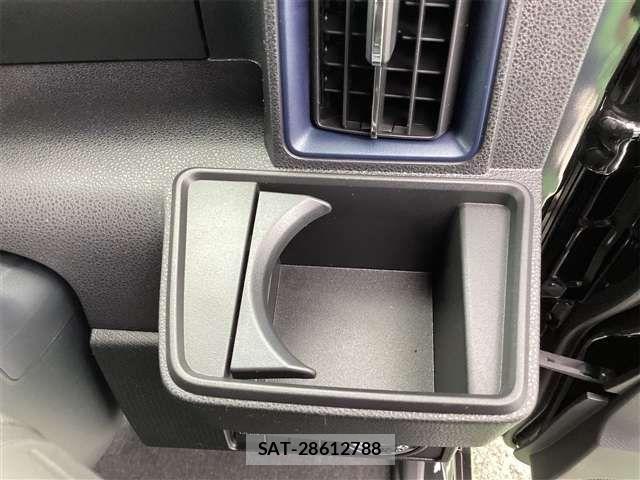 Daihatsu TANTO CUSTOM 2025-10 6914267-19
